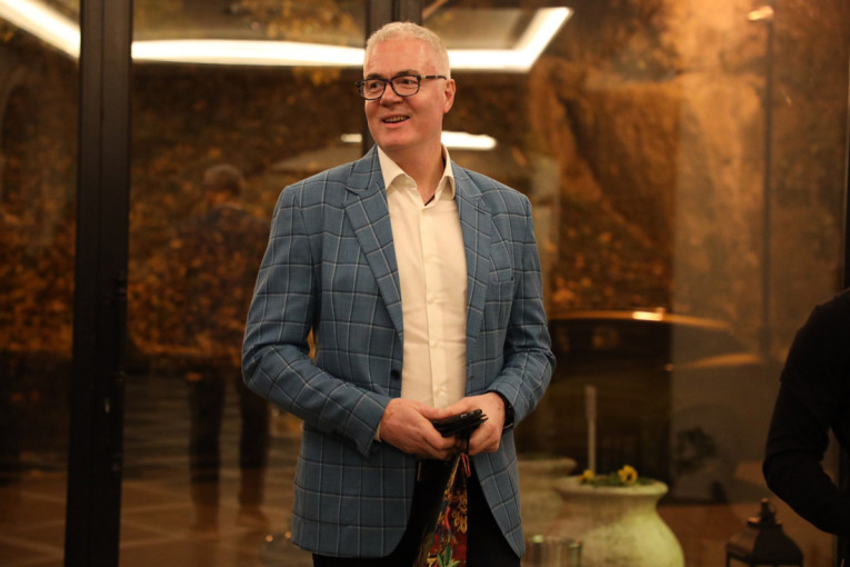 "Bolest je bila smrtonosna, a njoj sve gore i gore!" Potresna ispovest Dejana Tomaševića o borbi žene Jelene