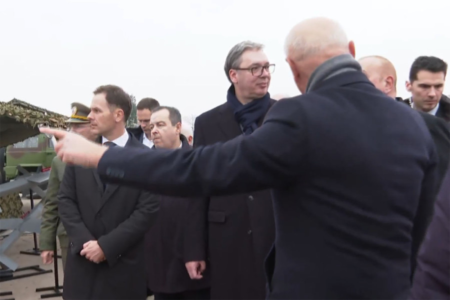 Vučić sa Alijevim na prikazu naoružanja i sposobnosti Vojske Srbije u Nišu