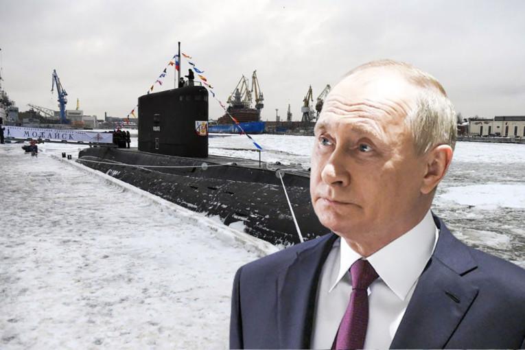 Putin: Našim podmornicama nema ravnih u svetu, zastrašujuće su!