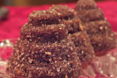 Recept dana: Košnice sa čokoladom, sitni kolači koji će oduševiti goste i ulepšati vašu trpezu