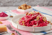 Recept dana: Posne ružičaste špagete sa cveklom - hranljive, zdrave, a deca će da oližu tanjir
