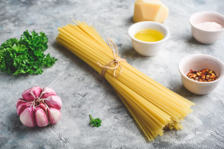 Recept dana: Posne ružičaste špagete sa cveklom - hranljive, zdrave, a deca će da oližu tanjir