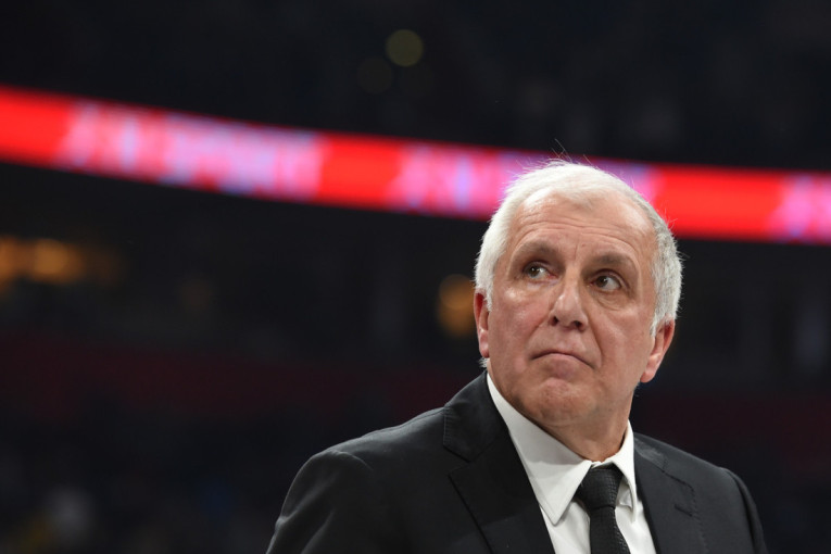 Obradović: Smailagić je imao problem sa nogom!  Hvala i njemu što je hteo da pomogne!