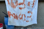 Taoci ostacima hrane napisali SOS, Izraelci ih greškom ubili (FOTO)