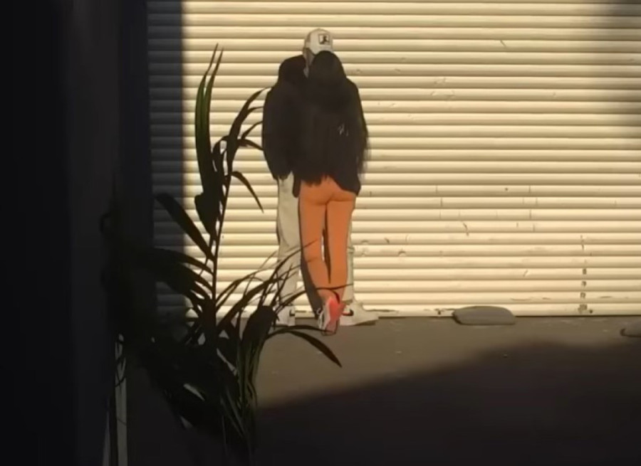 Pao prvi poljubac Anđela i Anite: Mislili su da ih kamere neće usnimiti! (VIDEO)