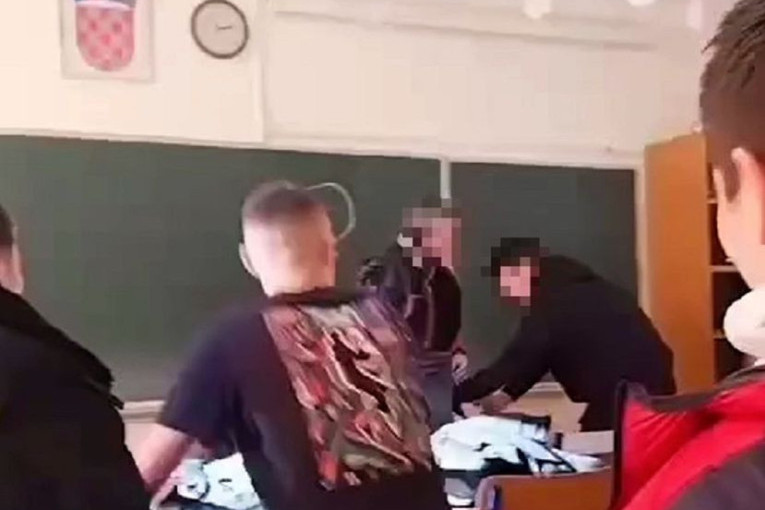 Oglasio se nastavnik koji je uhapšen zbog tuče s učenikom u školi: "Incident? Evo kako je sve počelo..." (VIDEO)