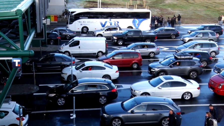 Biće gužve na granicama! Evo kako da izbegnete kolone, ovo je detaljan spisak alternativnih prelaza!