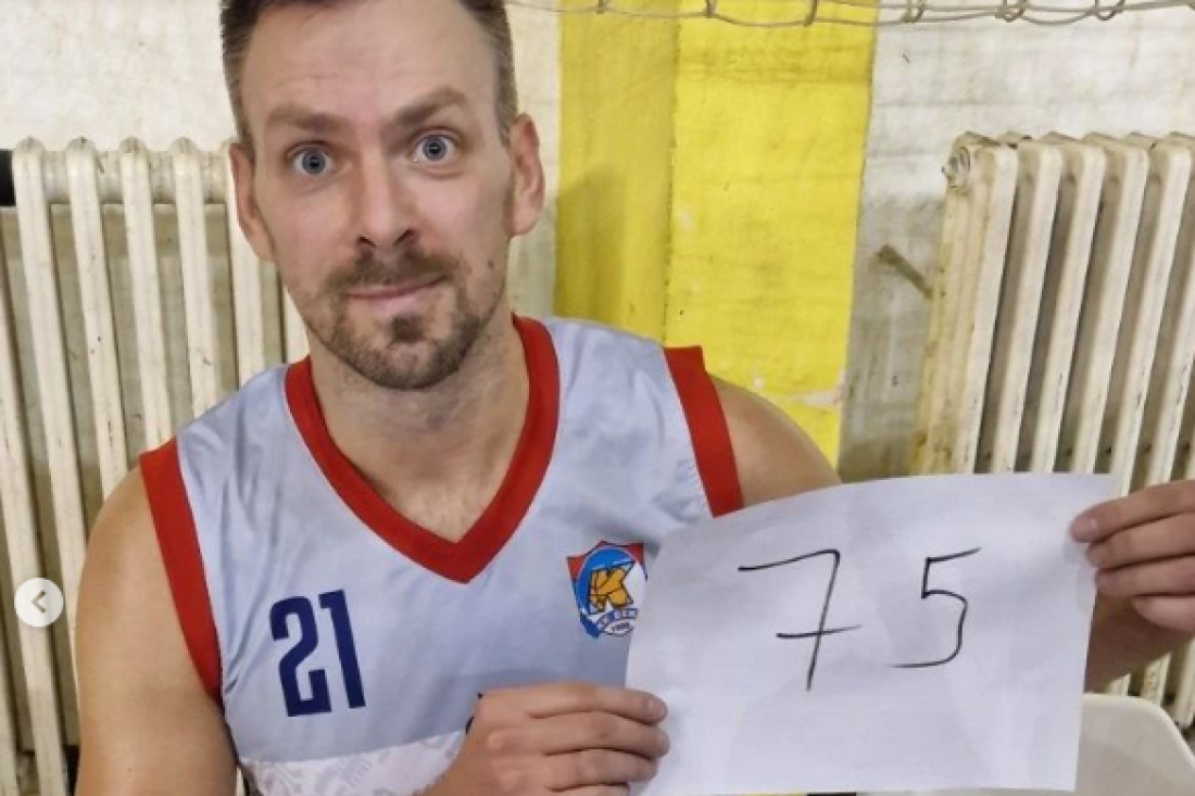 Bivši Zvezdin košarkaš postigao 75 poena!  Za pobedu na vrućem gostovanju igrao skoro sam, pa podsetio na Čemberlejna! (FOTO)