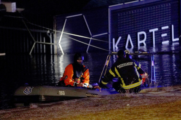 Otkriveno zašto je potonuo splav u Beogradu: Evo kog trenutka je počeo da tone!