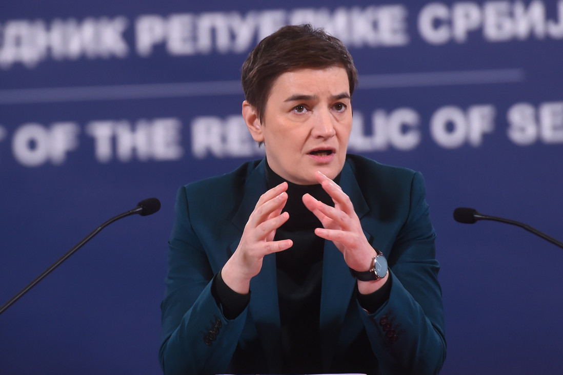 Čudo je autoprojekcija. Čudo: Premijerka Brnabić reagovala na izjavu Dragana Đilasa o Vučiću u Davosu