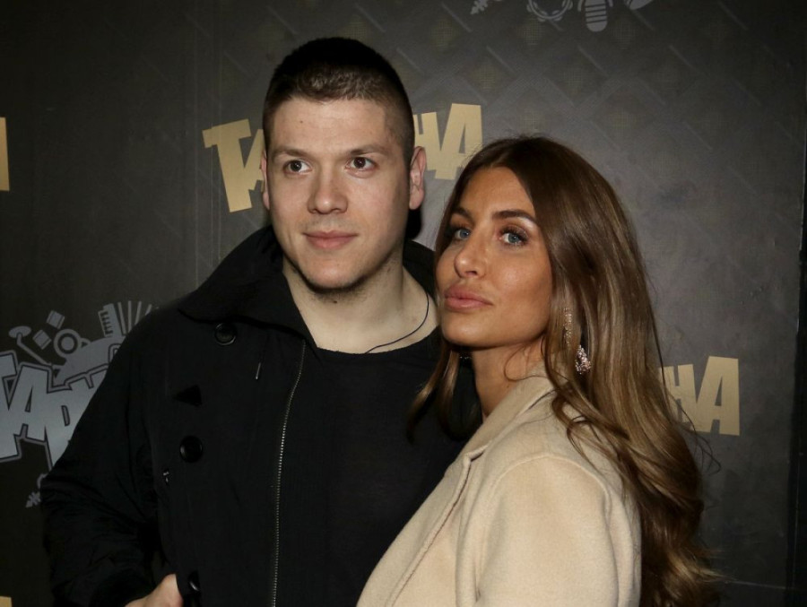 Ovako izgleda sala u kojoj Sloba i Jelena prave veselje: Sve u zlatnim tonovima, a za sinovljev rođendan posebna dekoracija