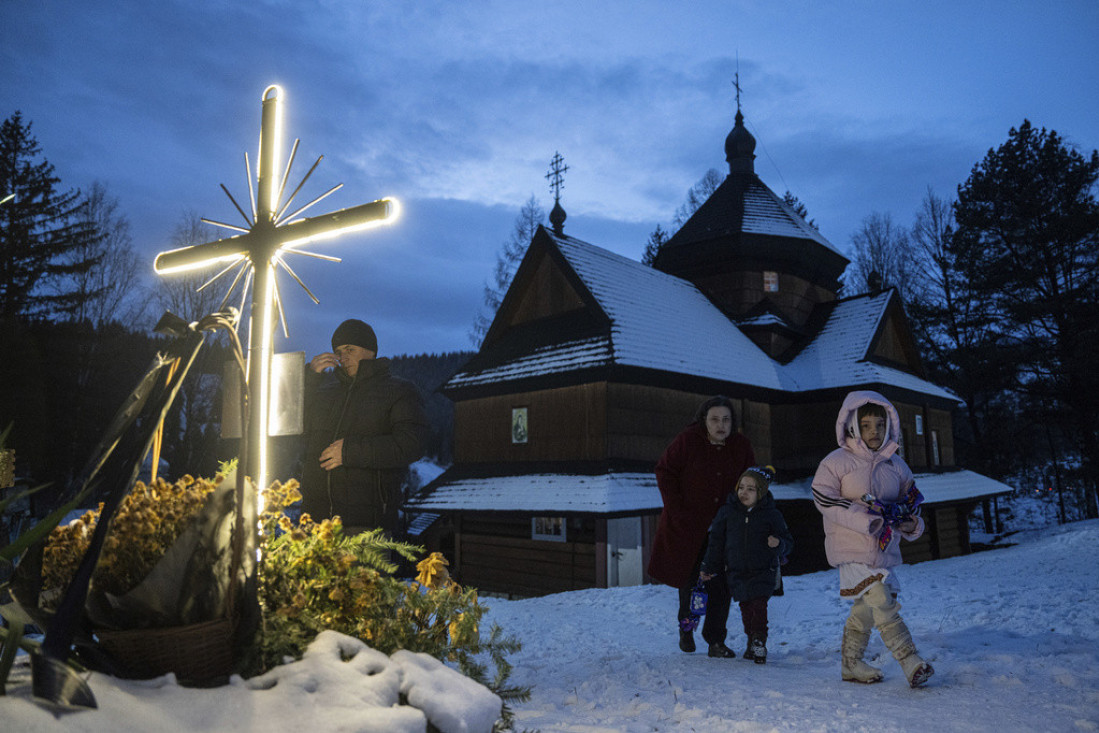 Ukrajina prvi put slavi Božić 25. decembra: Želeli su na sve načine da se udalje od Rusije