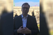 Vučić poslao poruku iz Predsedništva: Nisam se uplašio nasilnika, neću vam dati da srušite Srbiju (VIDEO)