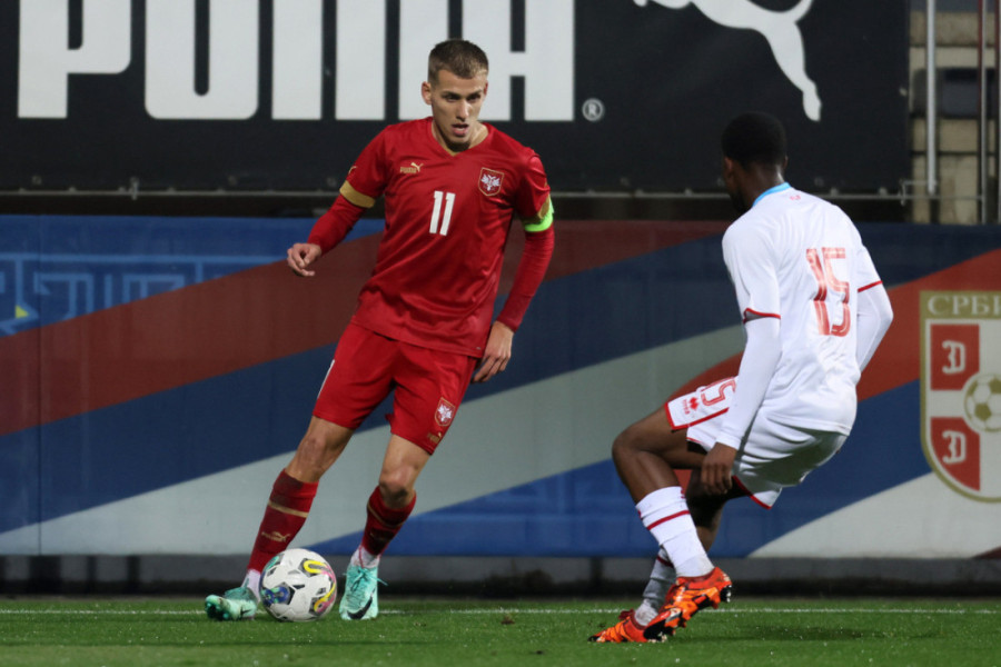 Zvezda ga vratila, zaigrao u Ligi šampiona, ali i za Piksijeve "orlove"! Lučić za 24sedam sumirao "rolerkoster" 2023. godinu (FOTO/VIDEO)