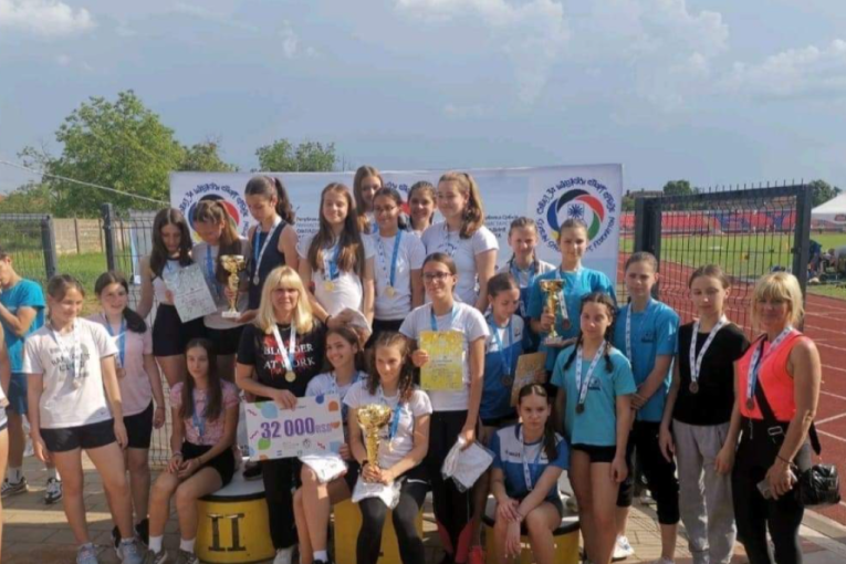 24SEDAM RUMA:Rumski školarci odlični na državnom prvenstvu u atletici
