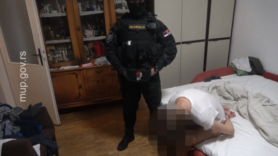 Pedofili uhapšeni u akciji "Armagedon": Devojčicama slali fotografije i video-zapise!