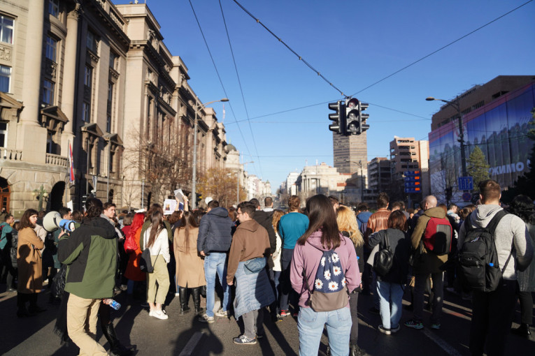 Evo ko stoji iza ,, studenata'' koji predvode proteste u Beogradu: Sada je sve jasnije, ovako ih finansira moćna zapadna zemlja (FOTO/VIDEO)