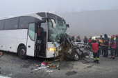 Teška nesreća i u Turskoj! U lančanom sudaru 11 mrtvih, desetine povređenih (VIDEO)