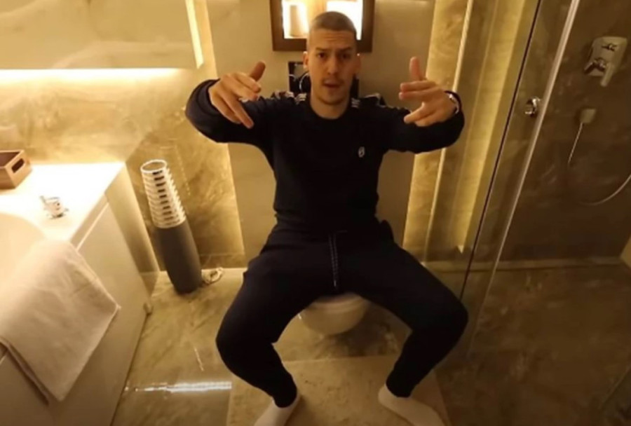 Jelena Karleuša ide kod Bake Praseta! Dogovorili susret, a ona poručila: Sad sam slobodna žena!