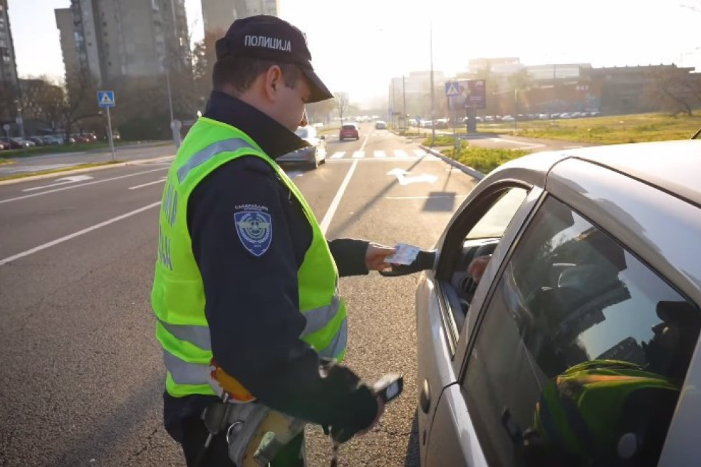 Policajci zaustavili automobil u Negotinu, a onda se šokirali: Vozač odmah zadržan!