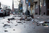 Berlin posle dočeka Nove godine izgleda kao da je uvedeno ratno stanje: 300 ljudi uhapšeno zbog nereda (FOTO)