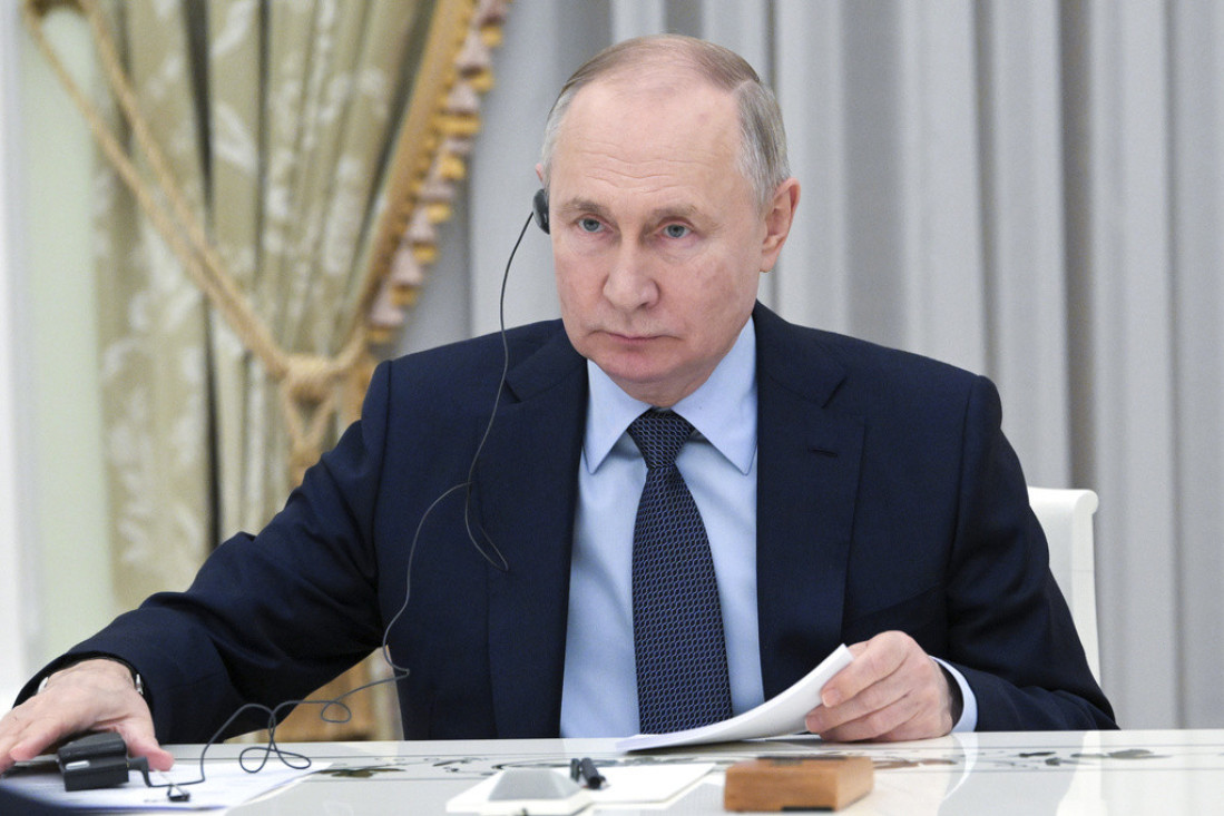 Putin se sastao sa porodicama poginulih vojnika u Severnom vojnom okrugu