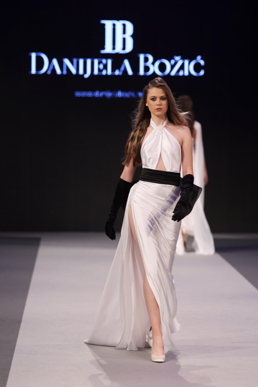 Priča o modi i fatalnom tango susretu: Srpska dizajnerka osvojila turski džet-set svojim kreacijama, a nju njihov nacionalni heroj