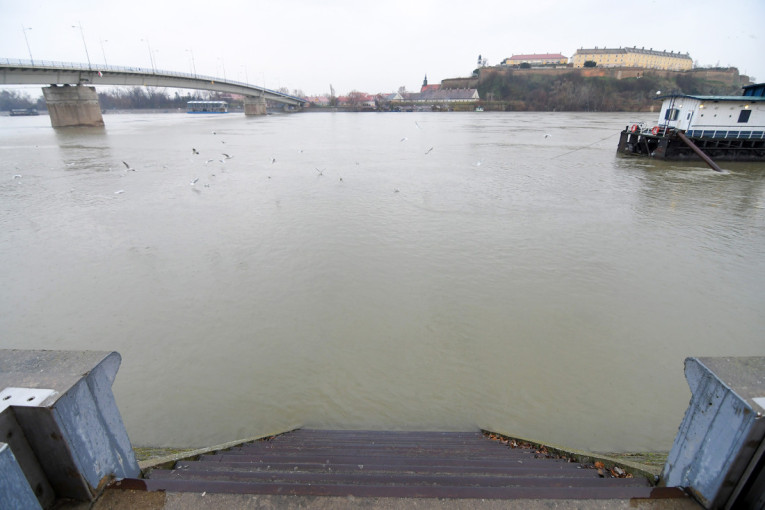 Nema razloga za paniku: Situacija s vodostajem reka u Srbiji je pod kontrolom