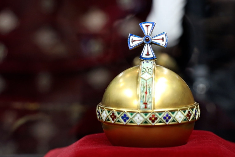 Srpske krilatice kroz istoriju: Simboli vere, borbe i jedinstva