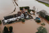 Poplave neviđenih razmera u Engleskoj, samo je jedna kuća ostala netaknuta, evo kako: "Imali smo 11 poplava, a onda..."