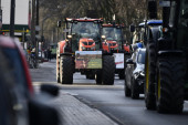 Vrtlog haosa u Nemačkoj! Poljoprivrednika udario auto na protestima, hitno prebačen u bolnicu