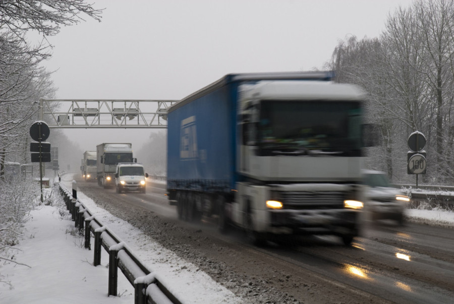 Zima se vratila usred marta: Sneg na planinama dostigao i do 30 centimetara! (VIDEO)