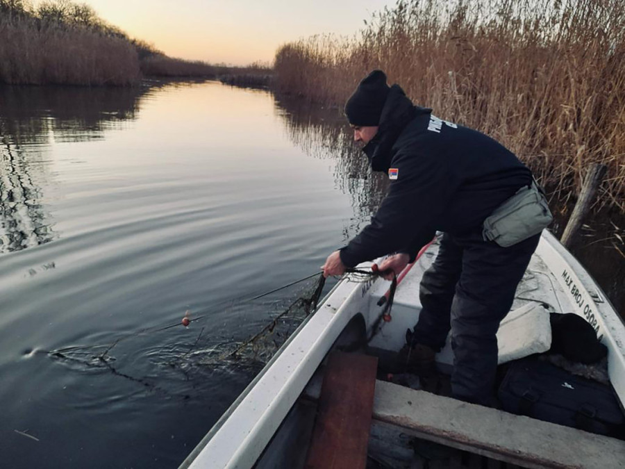 Letovanje iz pakla! Otac skočio u vodu da spase svoje dvoje dece - nije nikad isplivao!