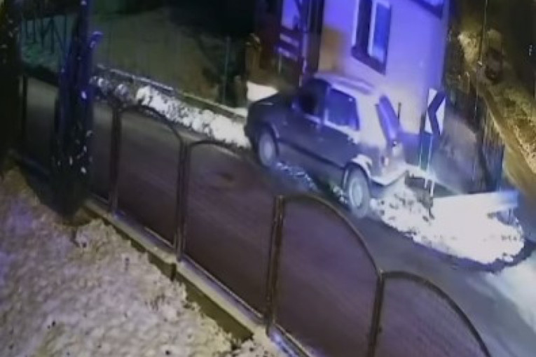 "Golfom" pravio lom po Valjevu: Pomahnitali vozač uhvaćen u kanalu (VIDEO)