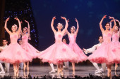 Novogodišnji Gala koncert Narodnog pozorišta: Tradicija se održava 30 godina, a prvi put se dogodila jedna stvar (FOTO)