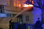 Gori kuća u Mirijevu: Vatrogasci na terenu (VIDEO)