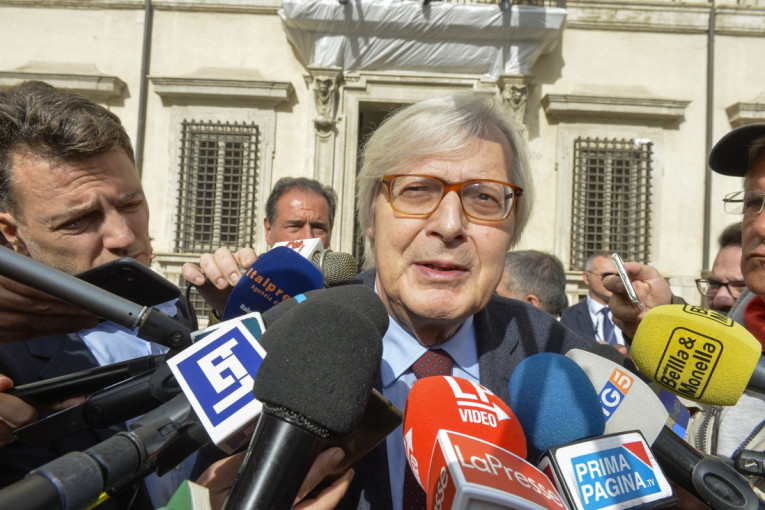 Skandal trese Italiju: Ministar kulture pod istragom zbog slike Svetog Petra! (FOTO)