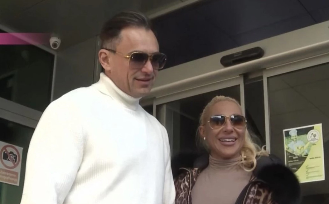 Jovana Jeremić zgrabila Dragana preko stola: Nakon drame koju su preživeli, voditeljka ga sočno poljubila!