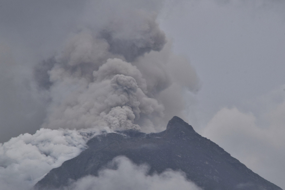 Ponovo se probudio vulkan u Indoneziji: Evakuisano 6.500 ljudi (VIDEO)