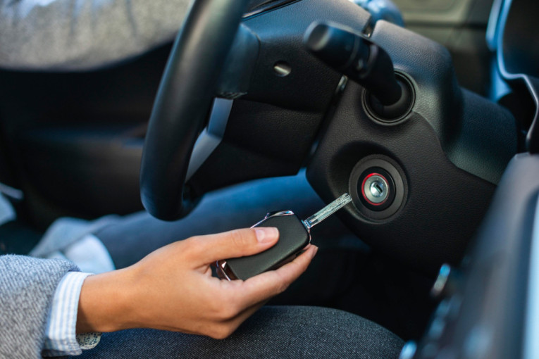 Stručnjaci otkrivaju istinu o start/stop sistemu: Koristan saveznik ili skriveni neprijatelj automobila?