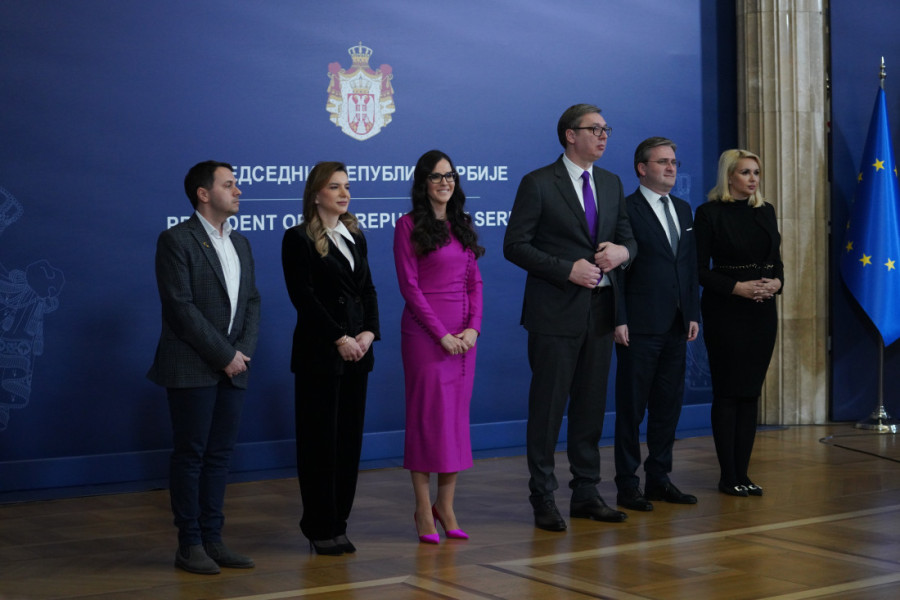 Sve nas je dirnulo što država brine o najranjivijima: Najveća pomoć za obolele od retkih bolesti, treći u Evropi ćemo lečiti "decu leptire"