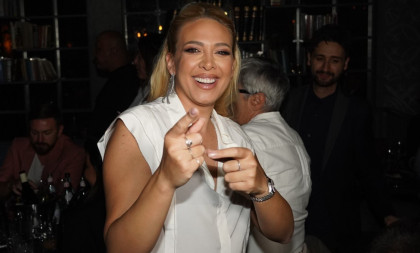 Evo kad se Milica Todorović vraća na scenu! Kum pevačice razvezao jezik