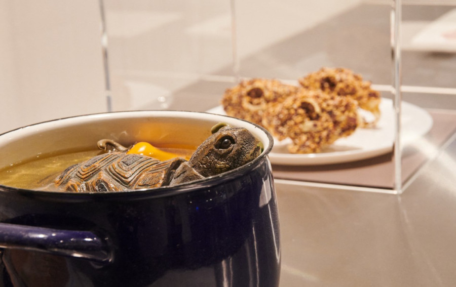 Imate li dovoljno jak želudac za Muzej odvratne hrane u Švedskoj? Najsmrdljiviji sir na svetu, paradajz sok sa kozjim okom i još gadosti