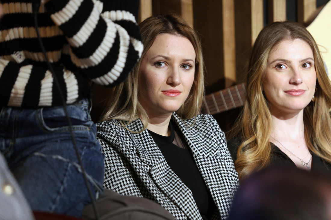 Sve se desilo u dva ujutru posle maminog rođendana! 24sedam vam predstavlja srpske "Prijatelje": Očekujte neočekivano (FOTO/VIDEO)