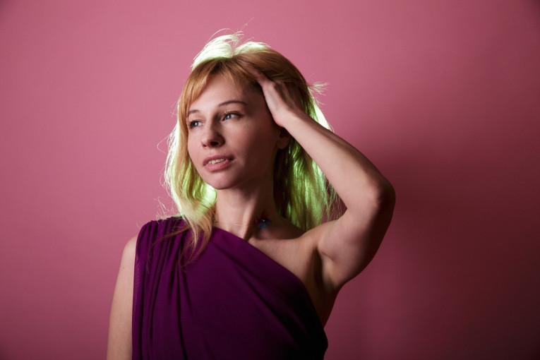 Danas je Međunarodni dan fetiša! Koji je vaš, i da li znate zašto se ova boja povezuje sa onima koji vole "neobično"? (FOTO/VIDEO)