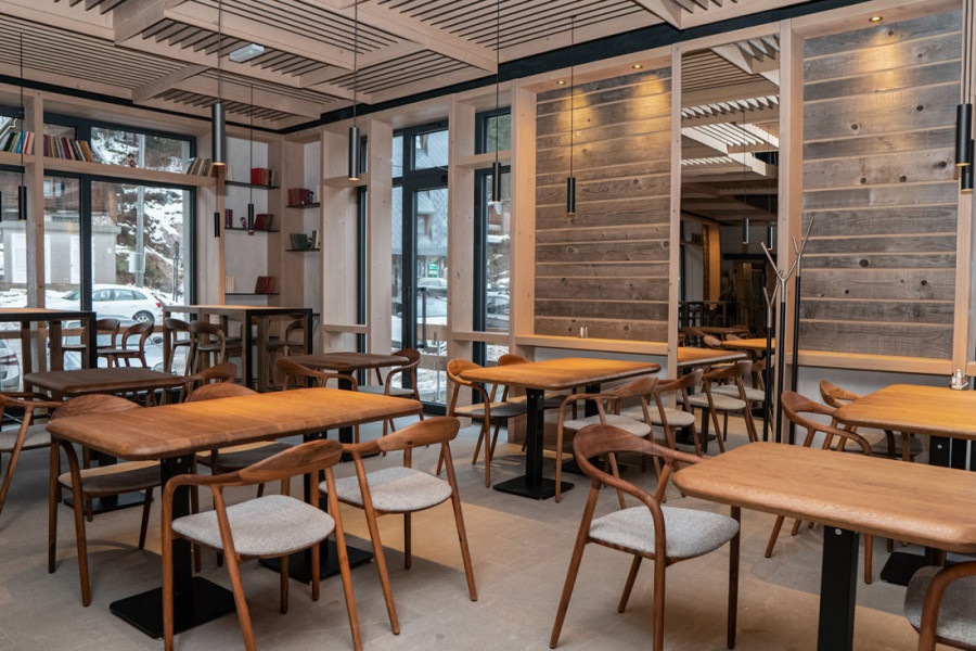 Ovako izgleda restoran koji se uskoro otvara u kompleksu gde je Grašo kupio apartman, najavljen je i koncert