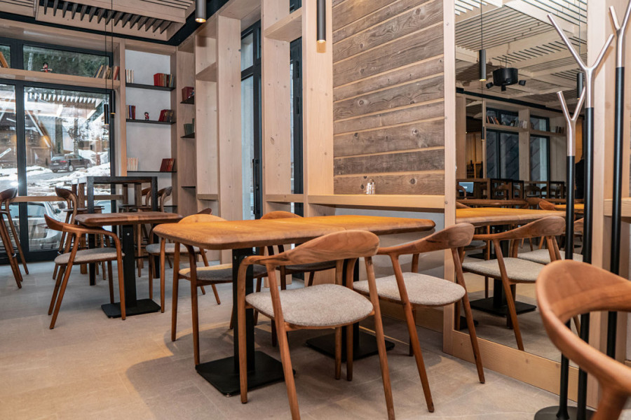 Ovako izgleda restoran koji se uskoro otvara u kompleksu gde je Grašo kupio apartman, najavljen je i koncert