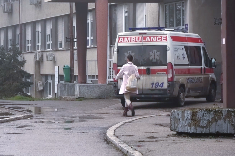 Potresno svedočenje majke kojoj je preminula beba nakon porođaja u Sremskoj Mitrovici