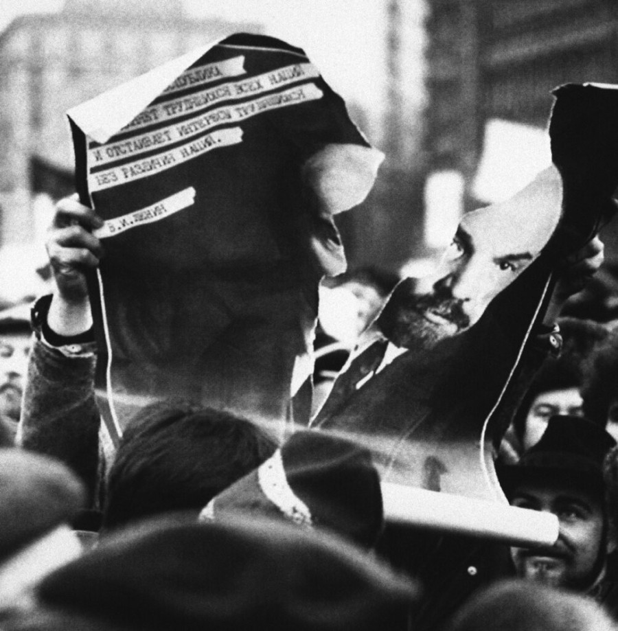 Lenjin - čovek koji je fascinirao svet: Jedni ga slave, drugi nazivaju zločincem, a o Čerčilovom komentaru i danas se priča