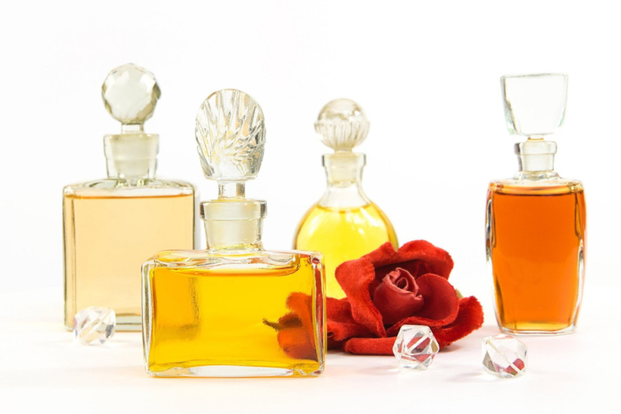 Cvetak zanovetak: Parfem će da traje ceo dan ako ga nanesete u pravom trenutku na pravo mesto